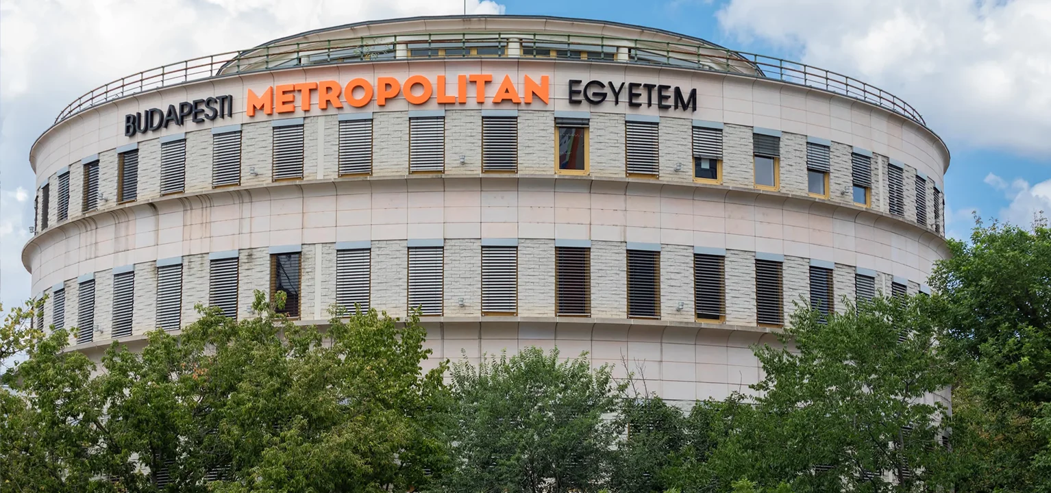 BUDAPEST METROPOLOTIAN UNIVERSITY