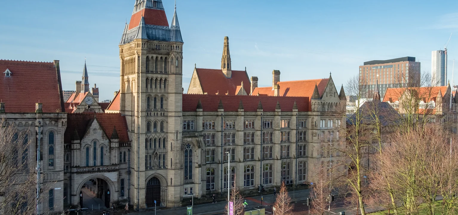 THE UNIVERSITY OF MANCHESTER