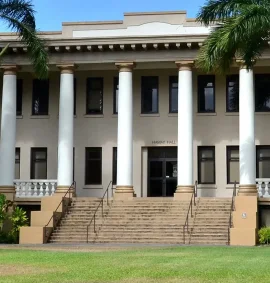 UNIVERSITY OF HAWAII MANOA